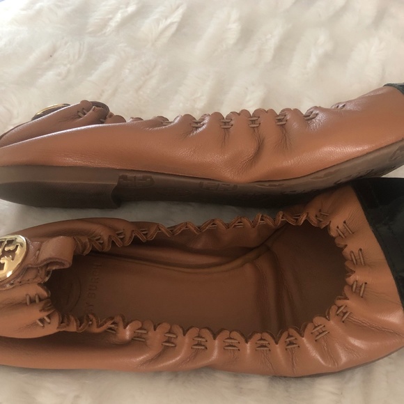 7 Tory Burch Abbey Mestico Flats - Picture 5 of 5